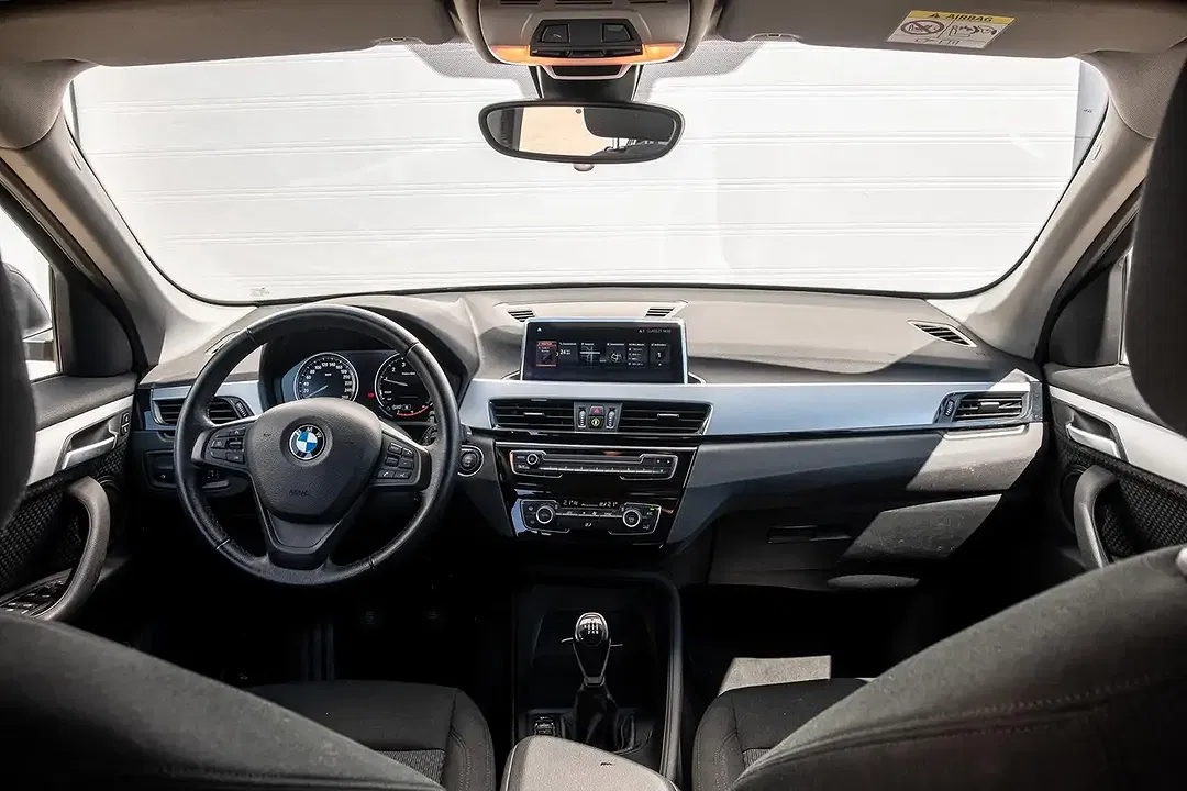 BMW X1 1.5 sDrive - Thumbnail 4