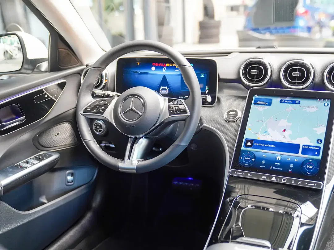Mercedes-Benz C 220 - Thumbnail 11
