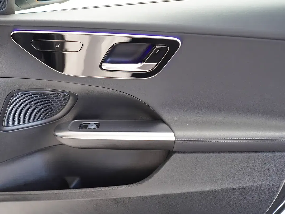 Mercedes-Benz C 220 - Thumbnail 9