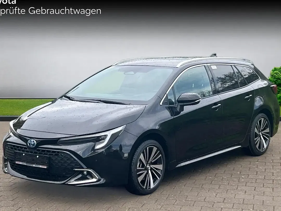 Toyota Corolla Hybrid Teamplayer - foto 1