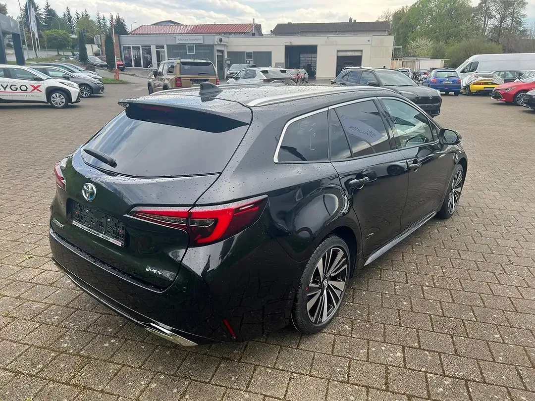 Toyota Corolla Hybrid Teamplayer - foto 15