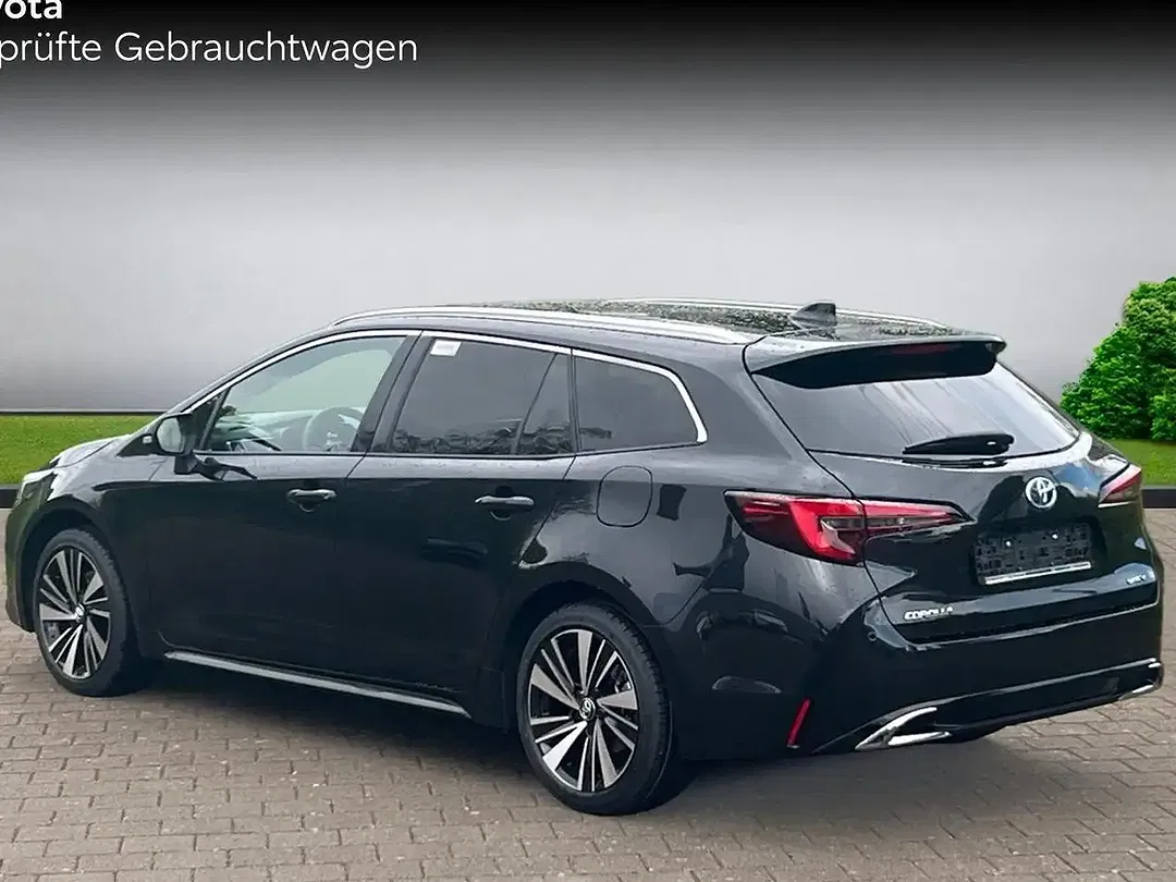 Toyota Corolla Hybrid Teamplayer - foto 2