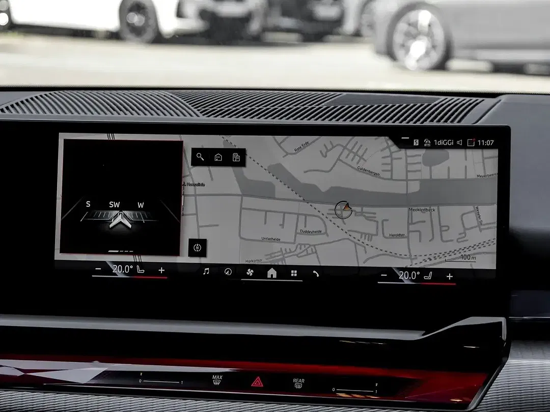 BMW 550 xDrive M Sport - Thumbnail 7