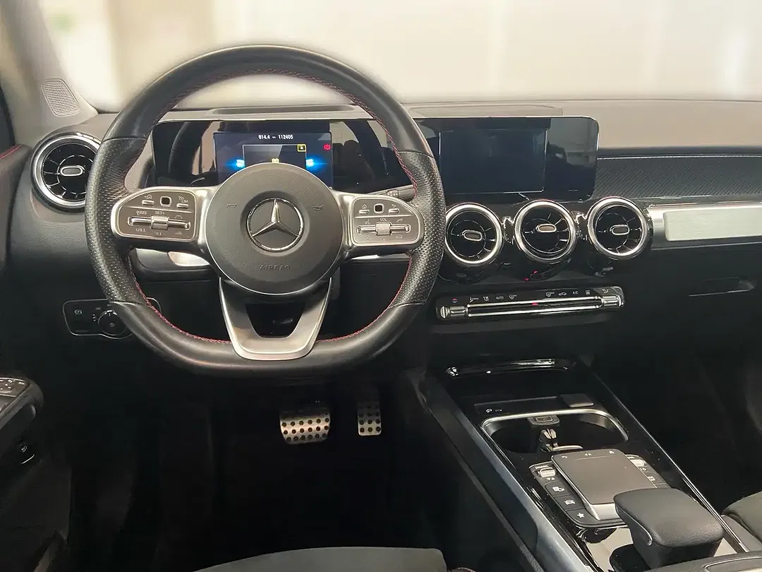 Mercedes-Benz GLB 220 AMG - Thumbnail 8