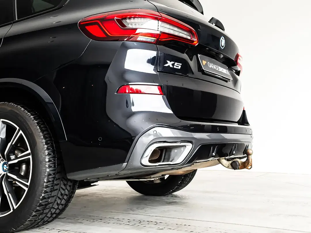 BMW X5 xDrive M - Thumbnail 4