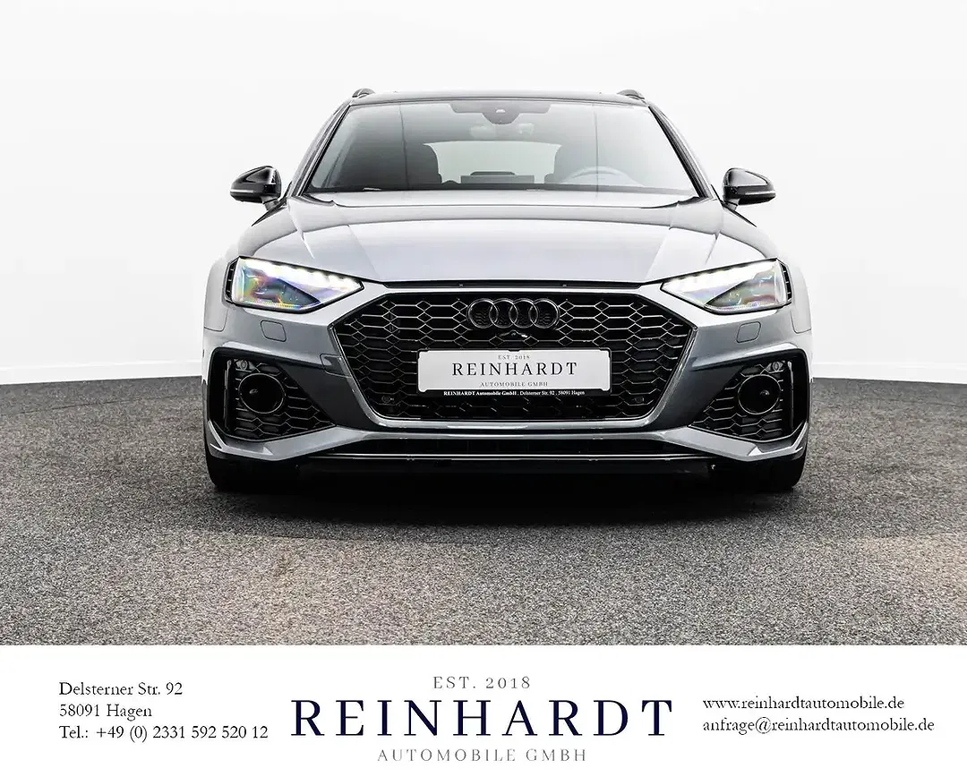 Audi RS4 Avant - Thumbnail 3