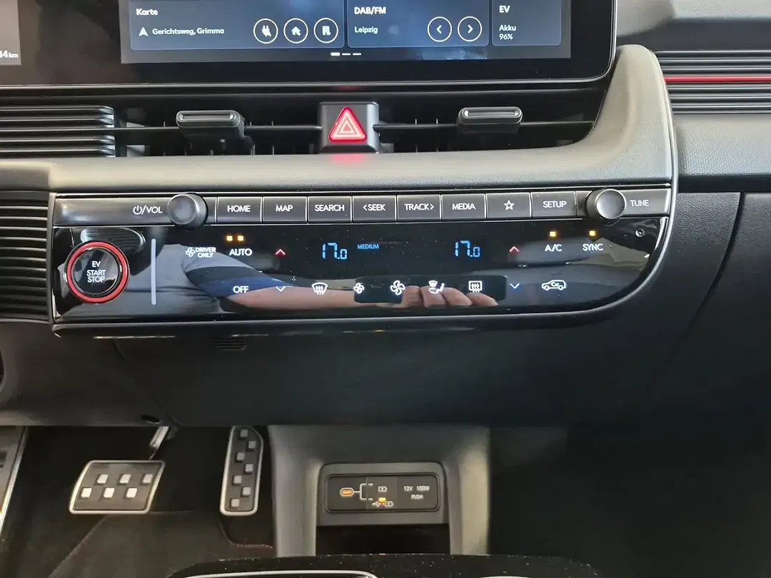 Hyundai IONIQ 5 EV N Line - Thumbnail 14