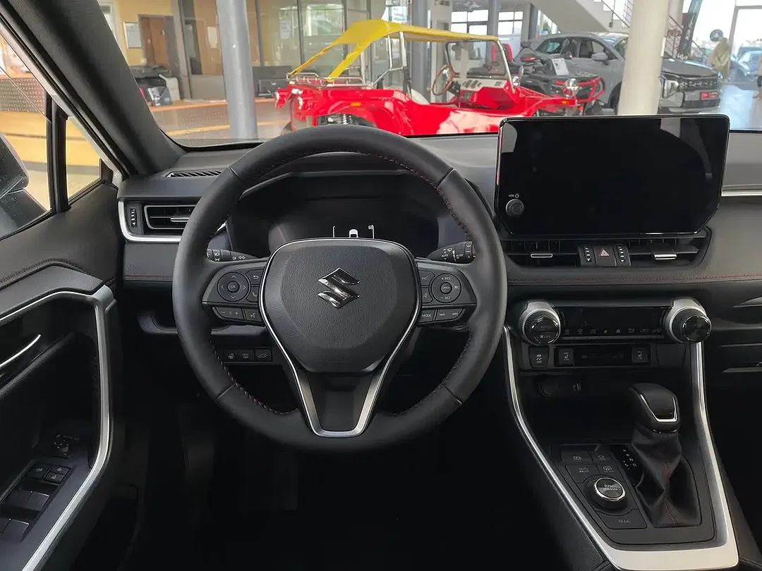 Suzuki Across Hybrid Comfort+ - Thumbnail 10