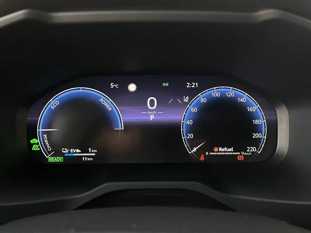 Suzuki Across Hybrid Comfort+ - Thumbnail 11