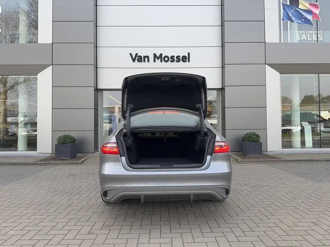 Jaguar XF D200 4x4 SE - Thumbnail 6