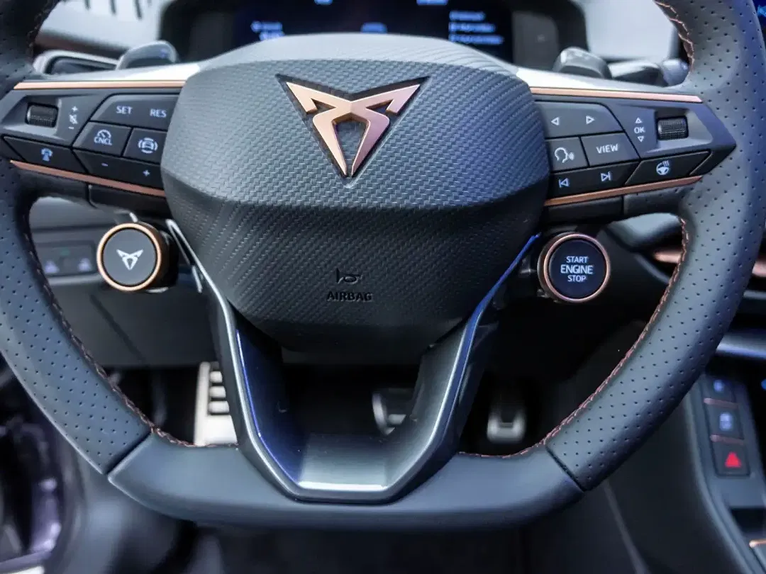 CUPRA Terramar 1.5 eTSI Matrix LED - Thumbnail 25