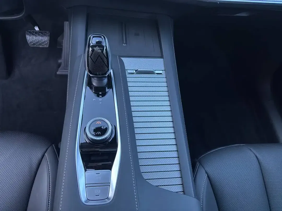 MG MGS9 1.5 Turbo PHEV Premium - Thumbnail 11