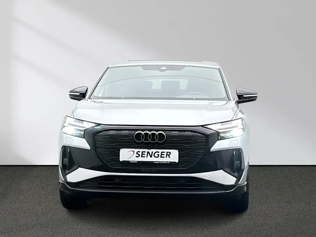 Audi Q4 e-tron 45 Sportback - Thumbnail 3