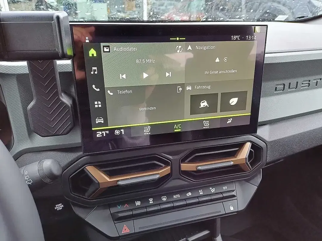 Dacia Duster TCe 4x4 Extreme - Thumbnail 6