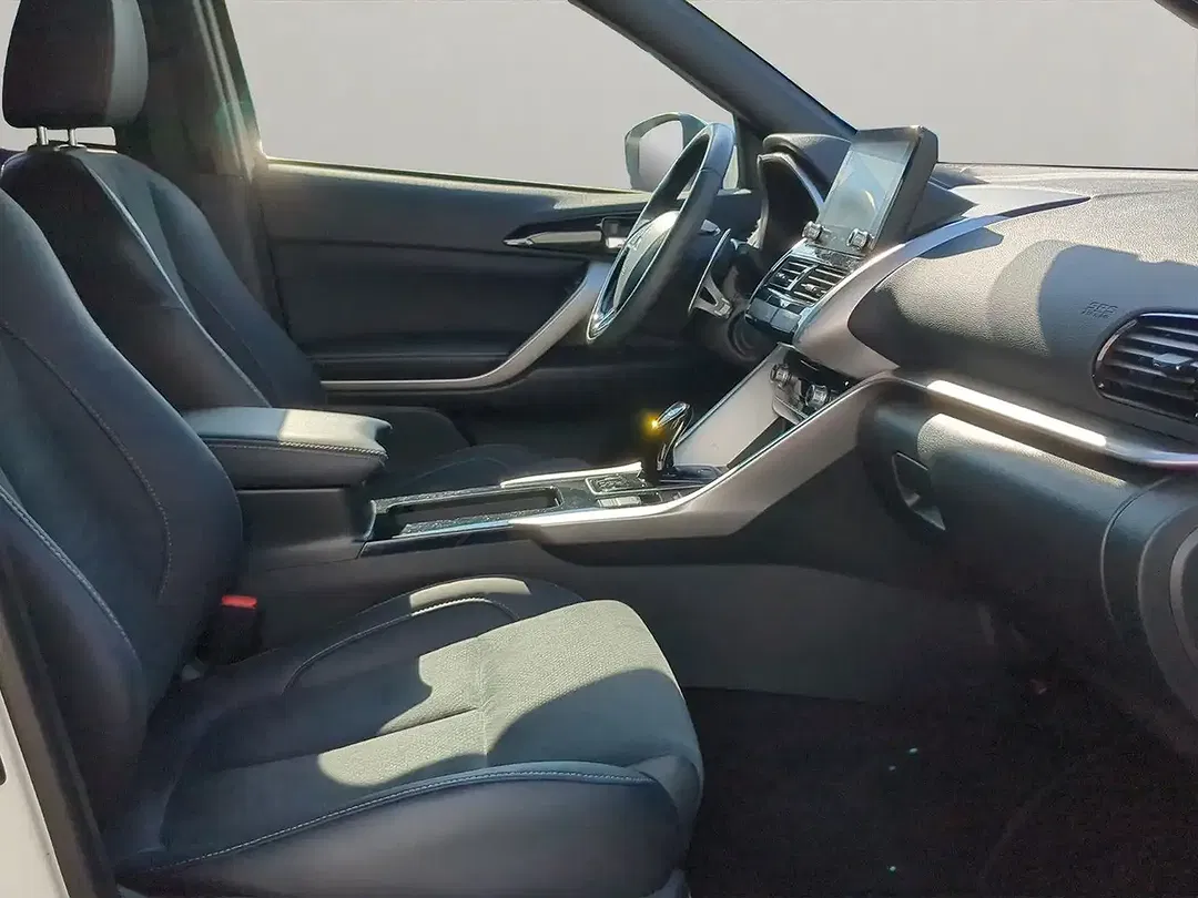 Mitsubishi Eclipse Cross PHEV Select Black - Thumbnail 18