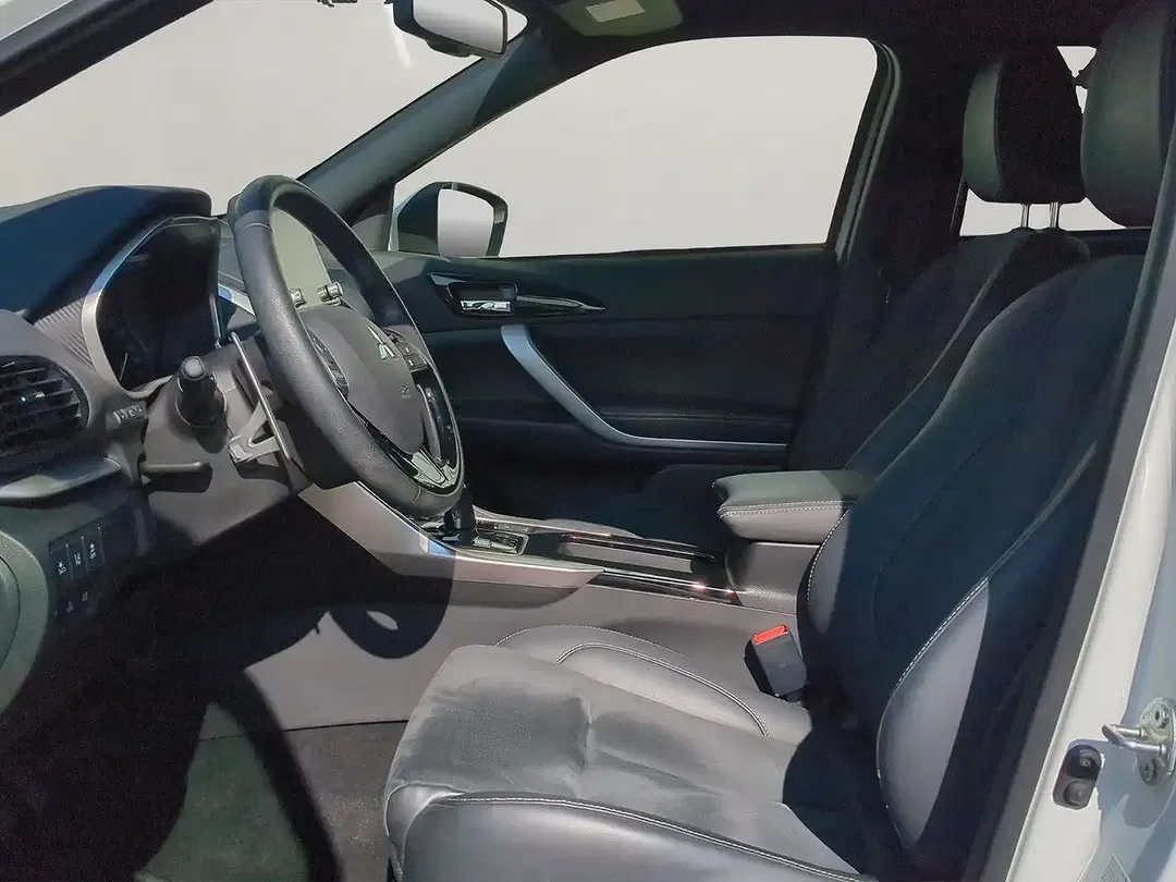 Mitsubishi Eclipse Cross PHEV Select Black - Thumbnail 9