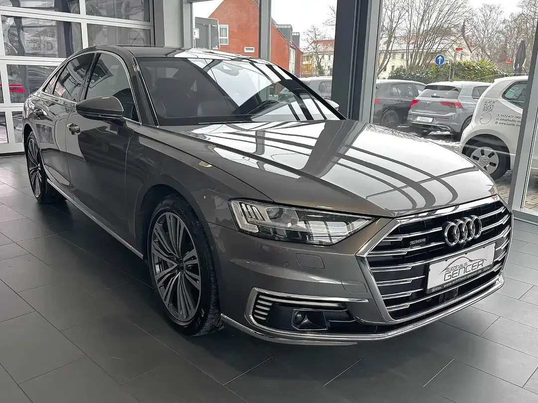 Audi A8 60 TFSI e quattro - Thumbnail 3