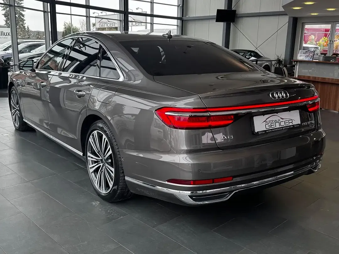 Audi A8 60 TFSI e quattro - Thumbnail 5