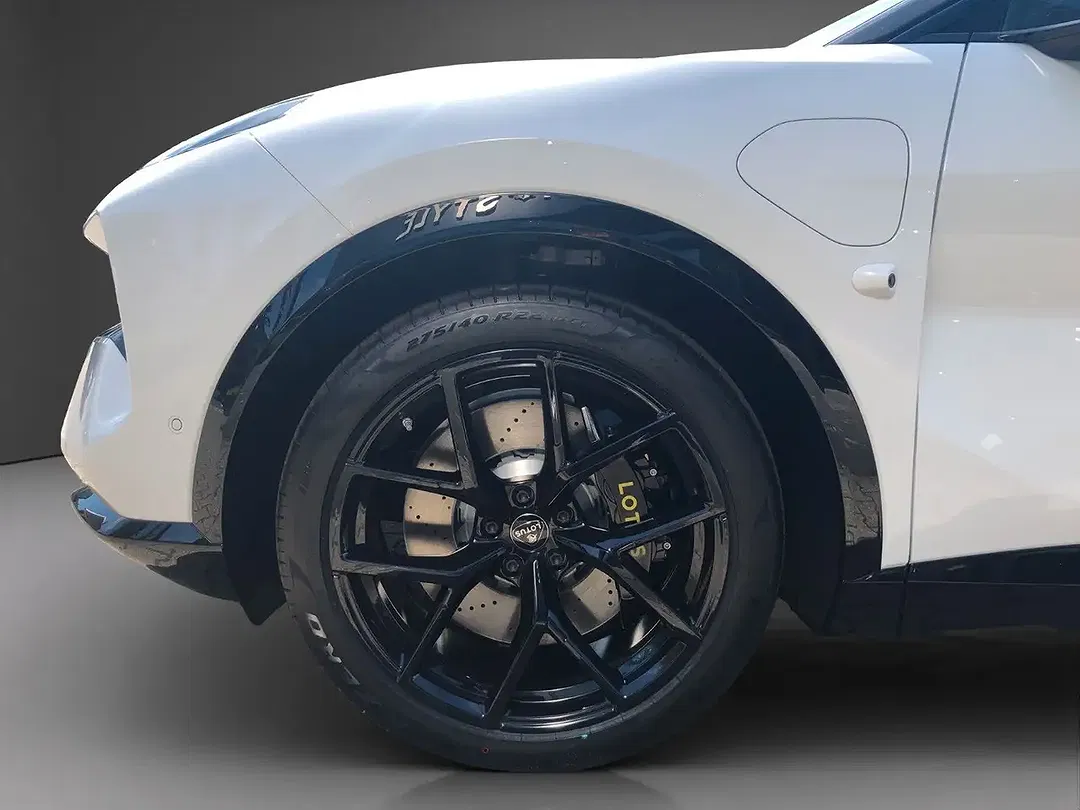 Lotus Eletre 600 GT SE - Thumbnail 10