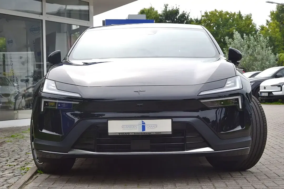 Polestar 4 Long Range Dual Motor - Thumbnail 1