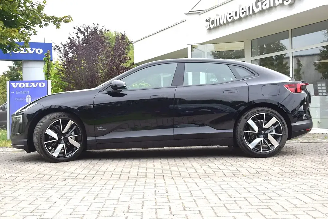 Polestar 4 Long Range Dual Motor - Thumbnail 3