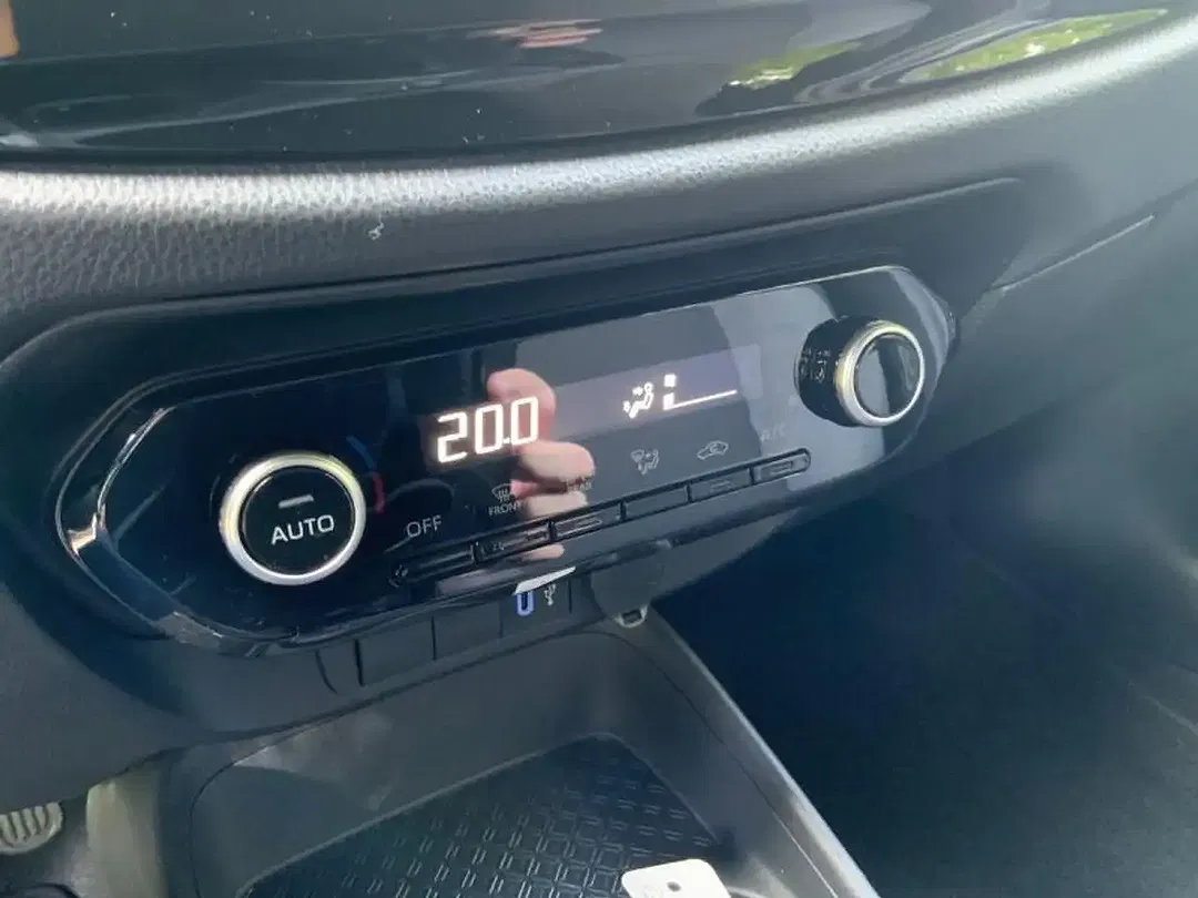 Toyota Aygo X - Thumbnail 11