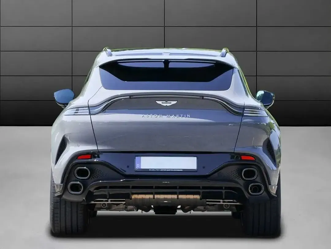 Aston Martin DBX S - Thumbnail 5