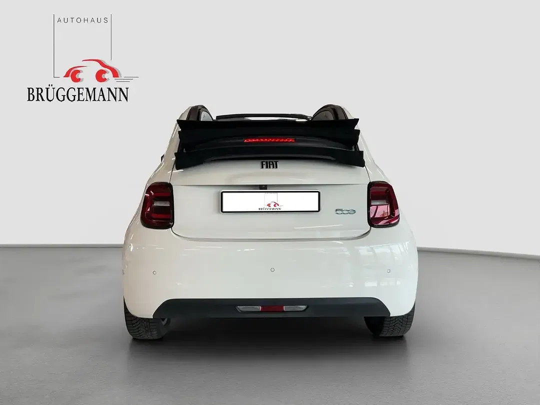 Fiat 500e - Thumbnail 5