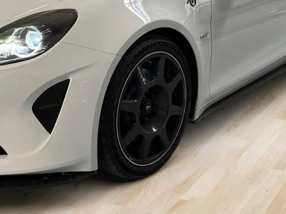 Alpine A110 R 70 - Thumbnail 5