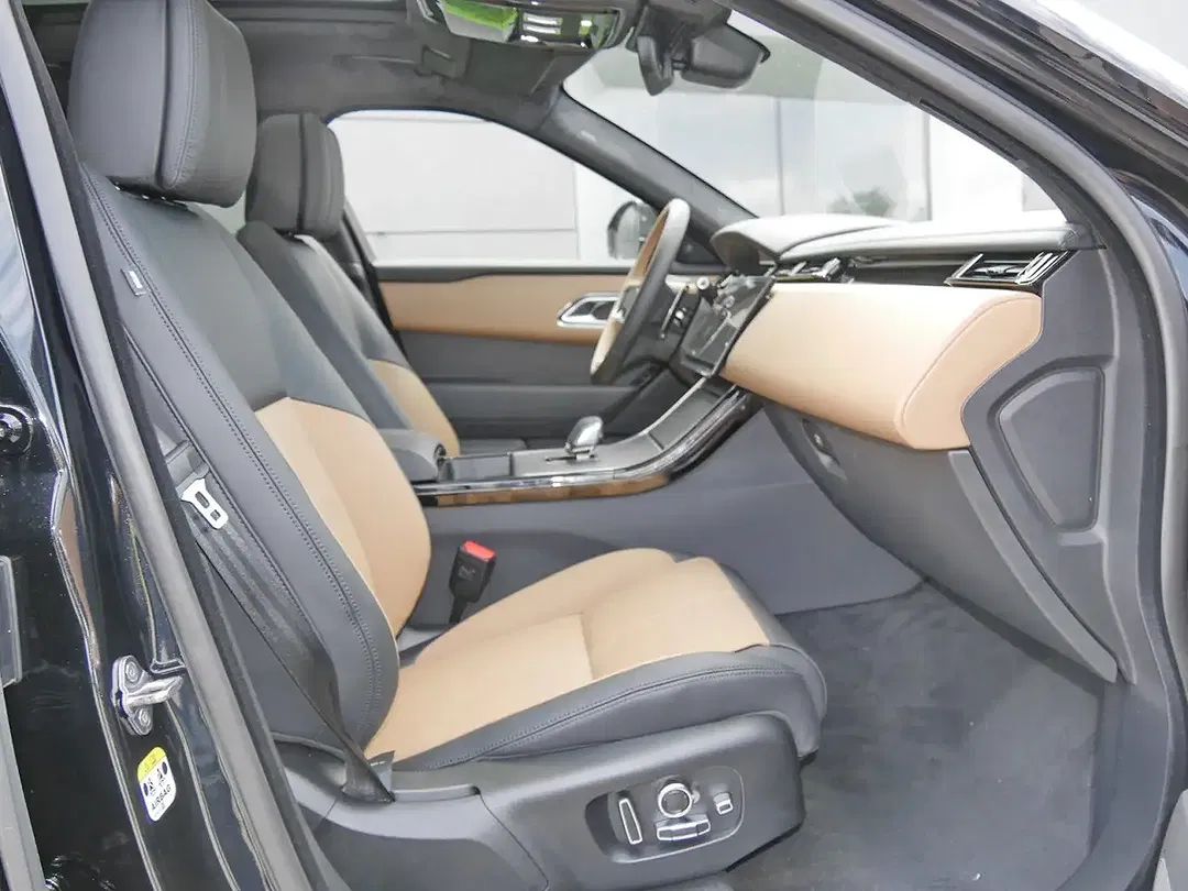 Land Rover Range Rover Velar Autobiography - Thumbnail 3