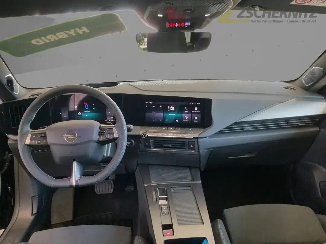Opel Astra PHEV 1.6 Turbo - Thumbnail 8