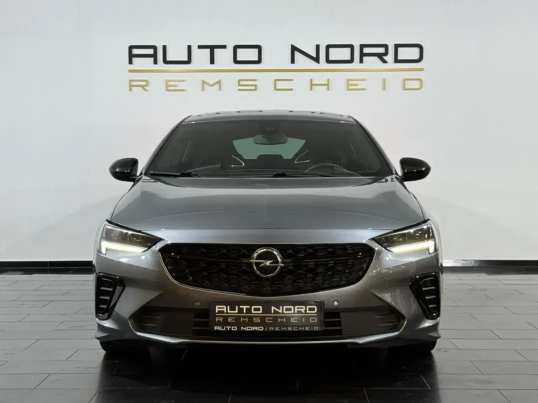 Opel Insignia 4x4 GSi - foto 2