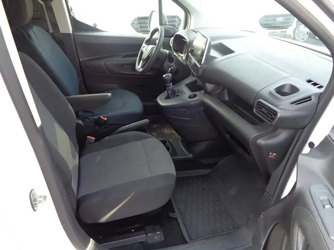 Opel Combo Cargo Edition - Thumbnail 7