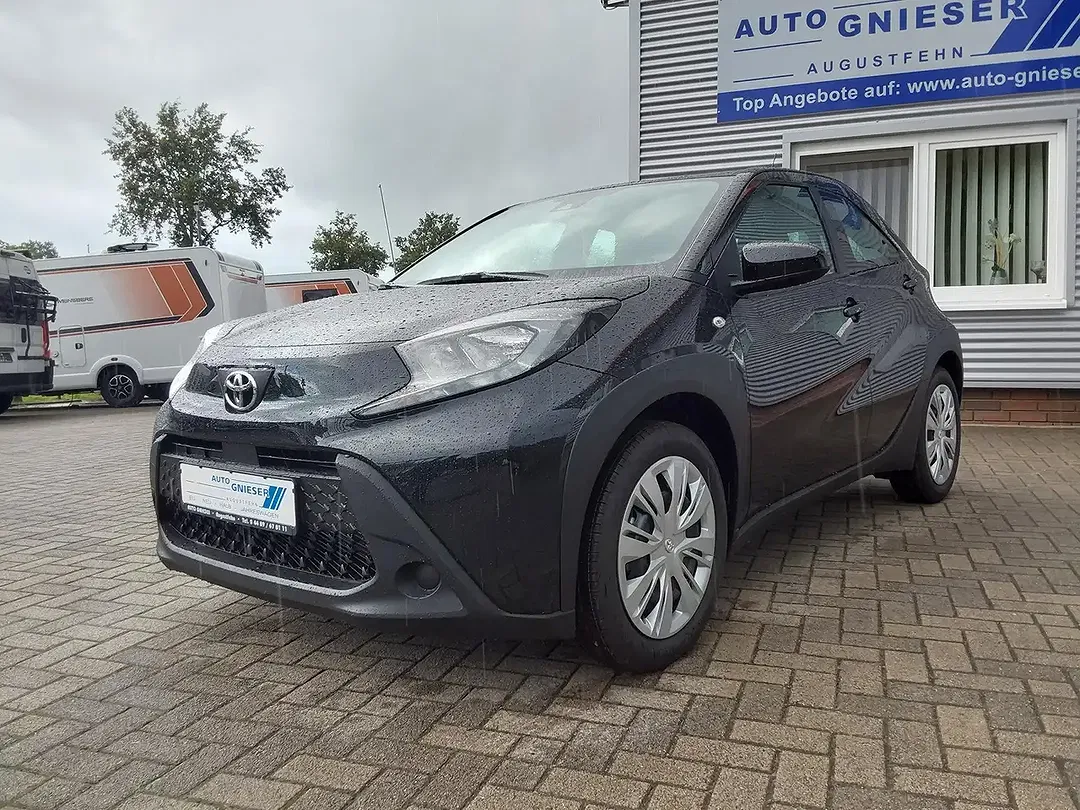 Toyota Aygo X Business Edition - Thumbnail 5