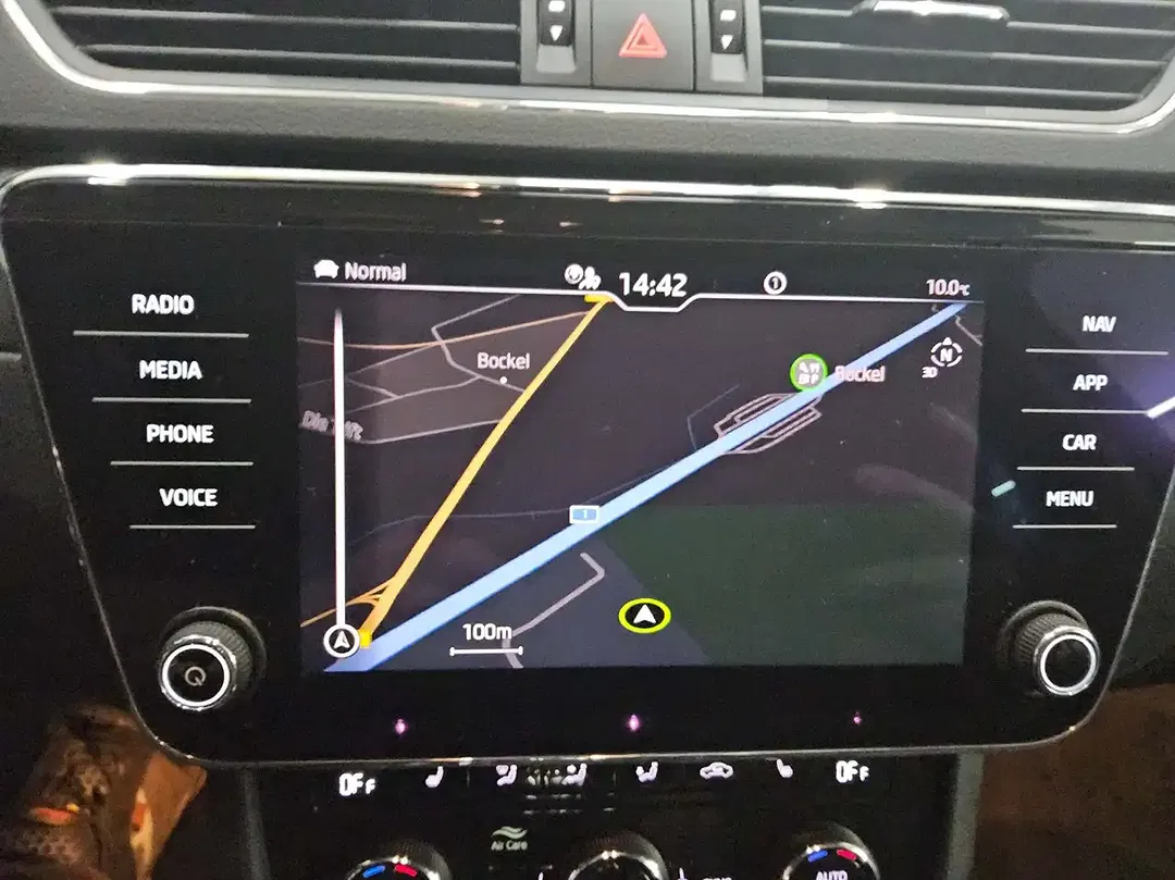 Skoda Superb 1.4 TSI iV Style - Thumbnail 7