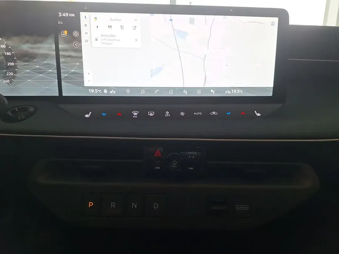 Nissan Leaf Evolve - Thumbnail 11