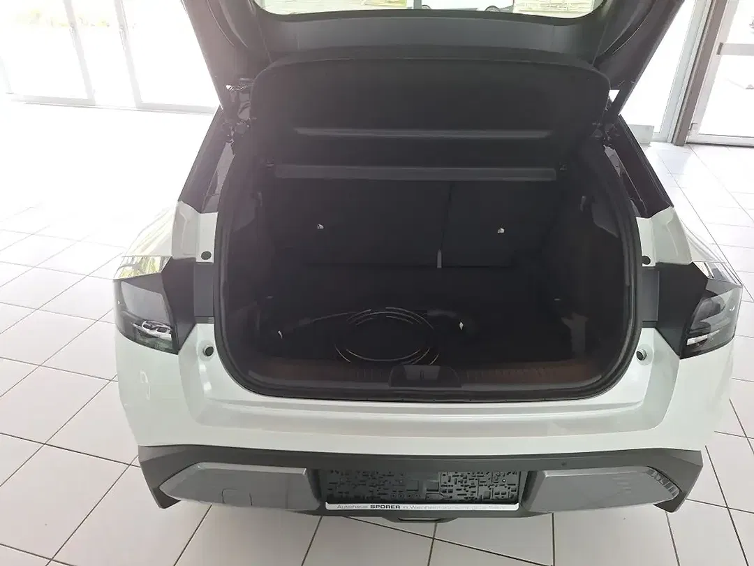 Nissan Leaf Evolve - Thumbnail 5