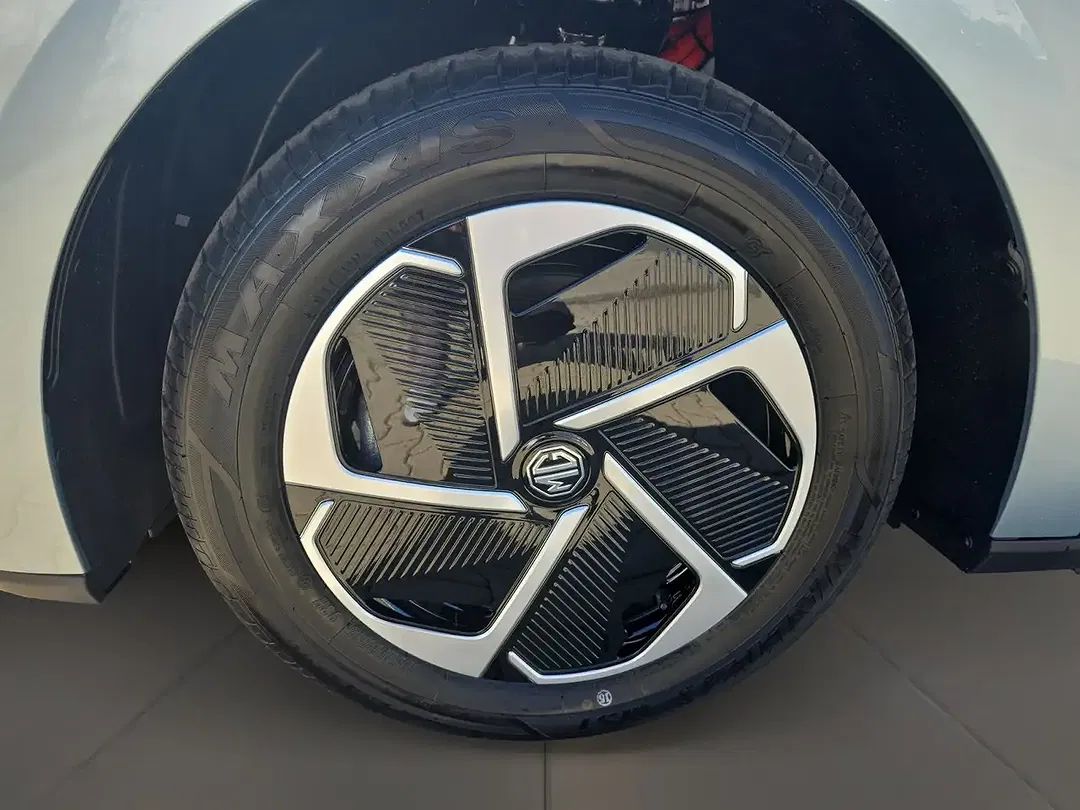 MG MG4 EV Urban Comfort - Thumbnail 6