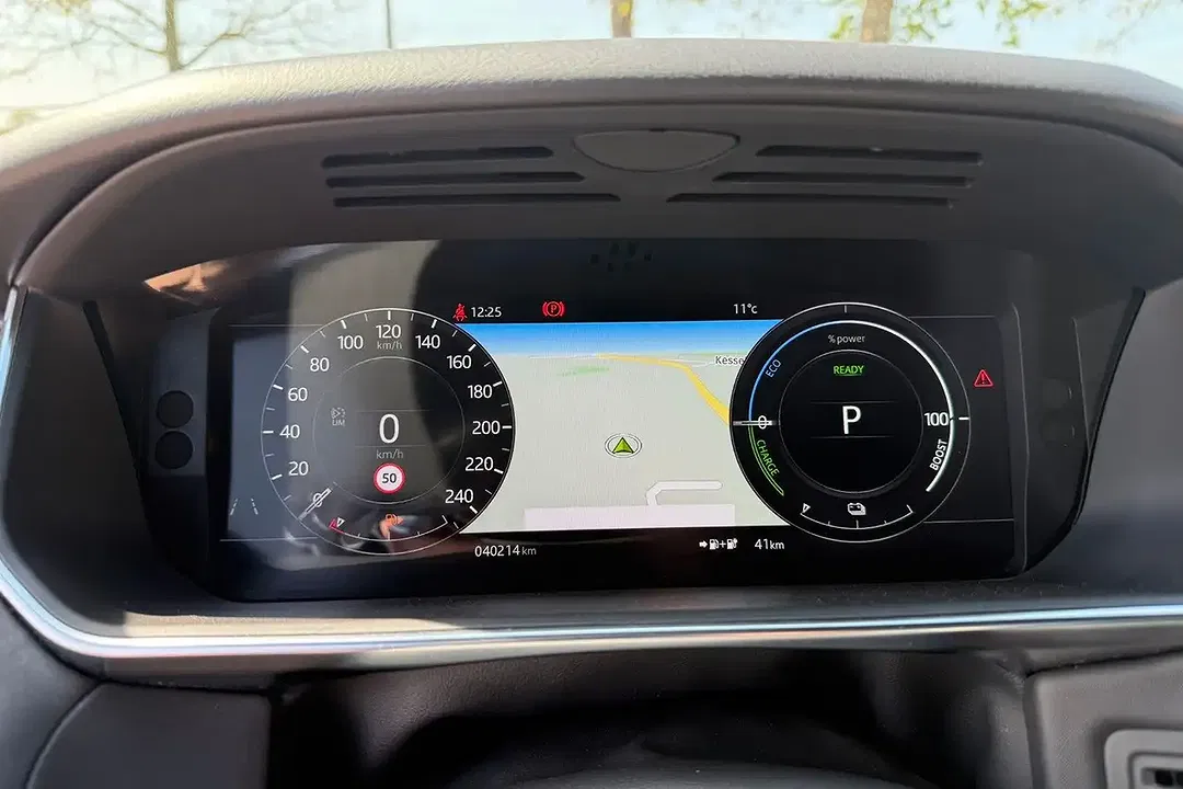 Land Rover Range Rover Sport P400e Stealth HSE - Thumbnail 14