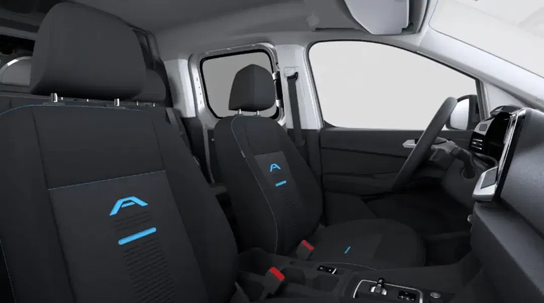 Ford Transit Connect - Thumbnail 11