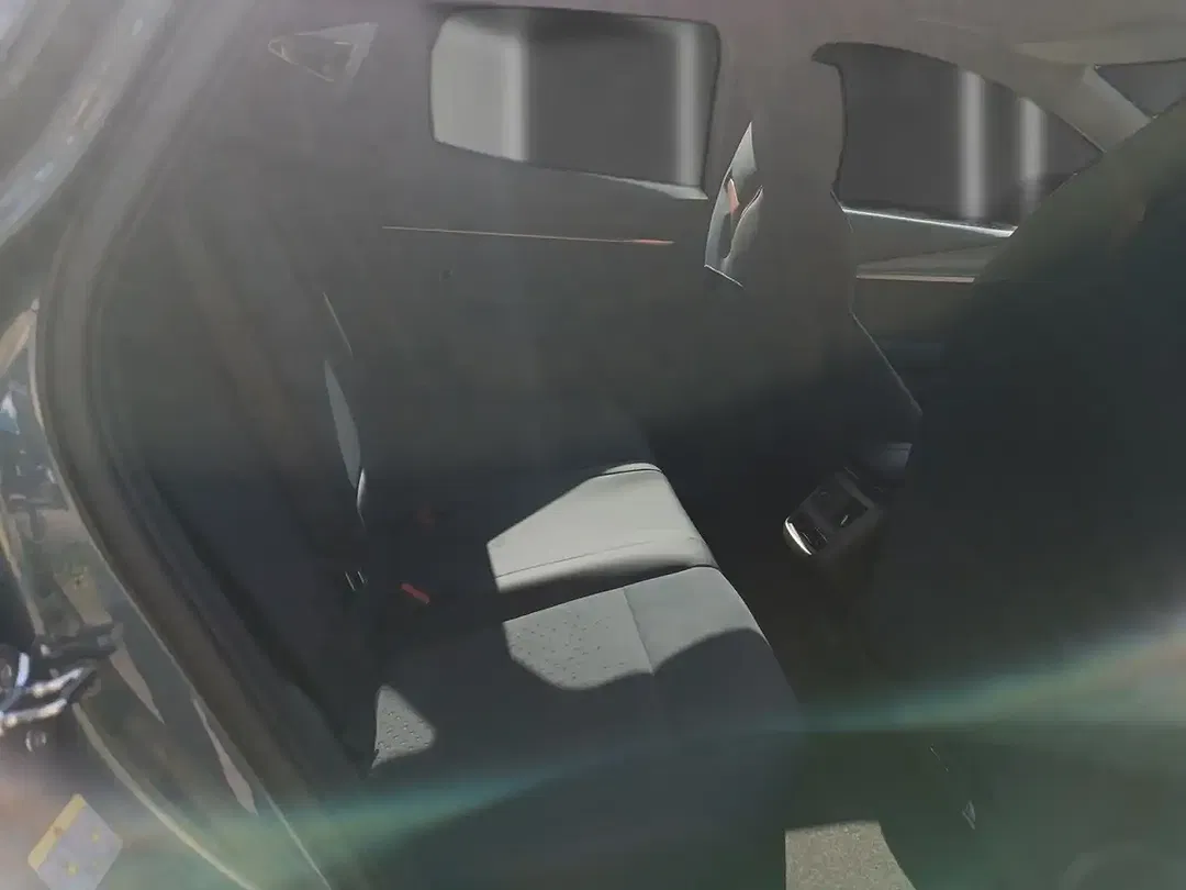 CUPRA Tavascan VZ - Thumbnail 10