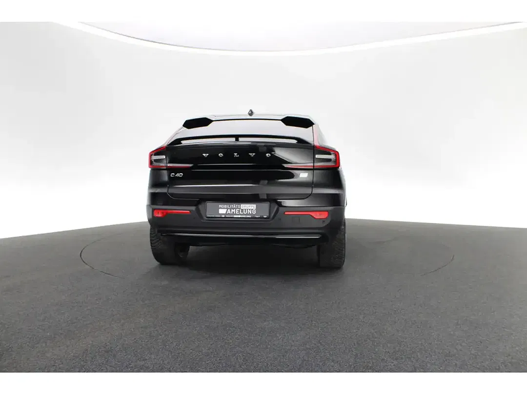 Volvo C40 EV Recharge Plus - Thumbnail 4
