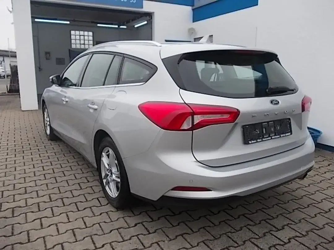 Ford Focus Cool & Connect - Thumbnail 6