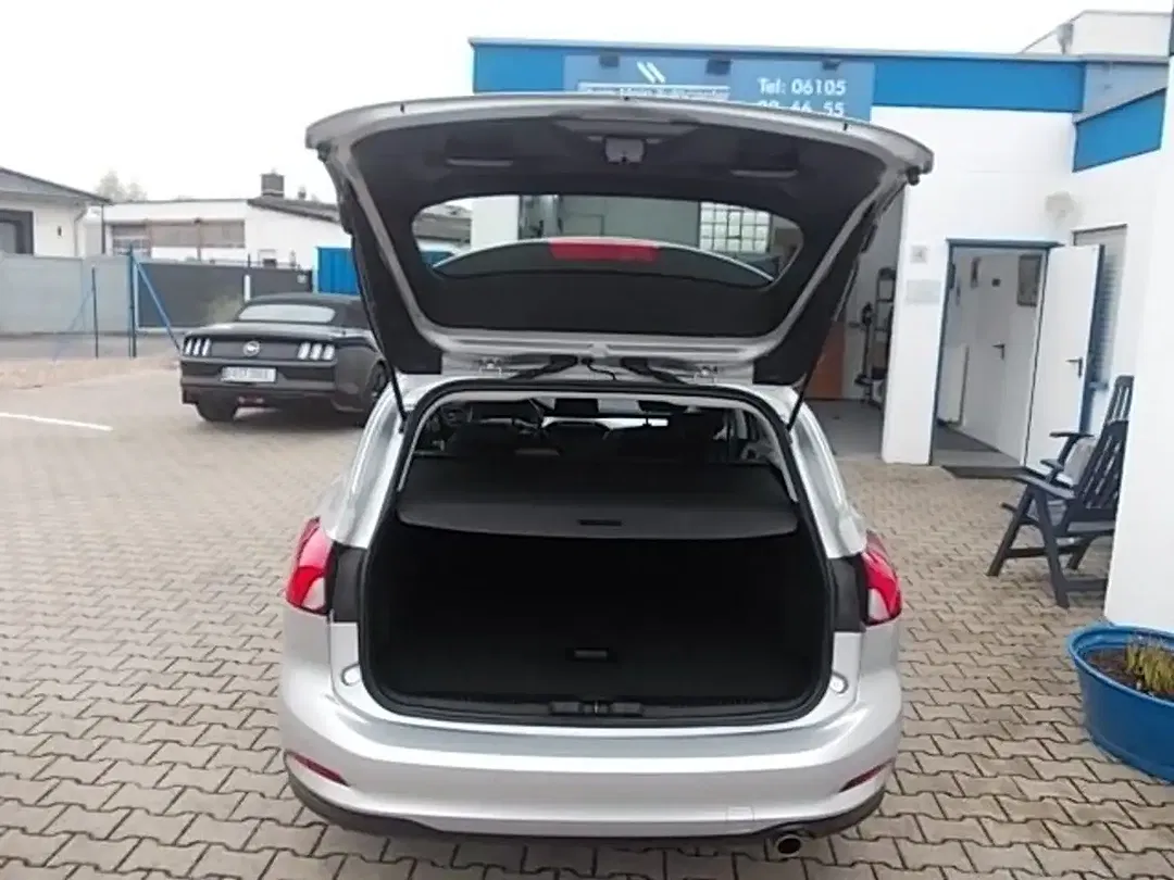 Ford Focus Cool & Connect - Thumbnail 8