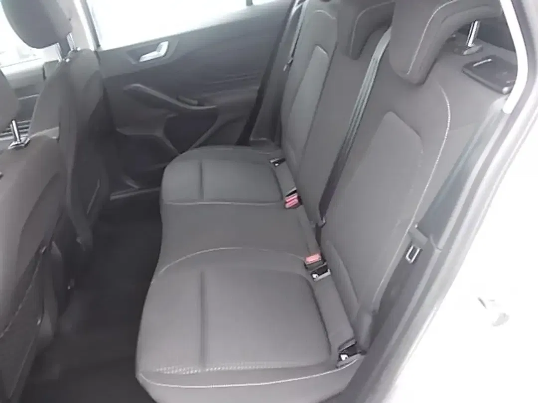 Ford Focus Cool & Connect - Thumbnail 9
