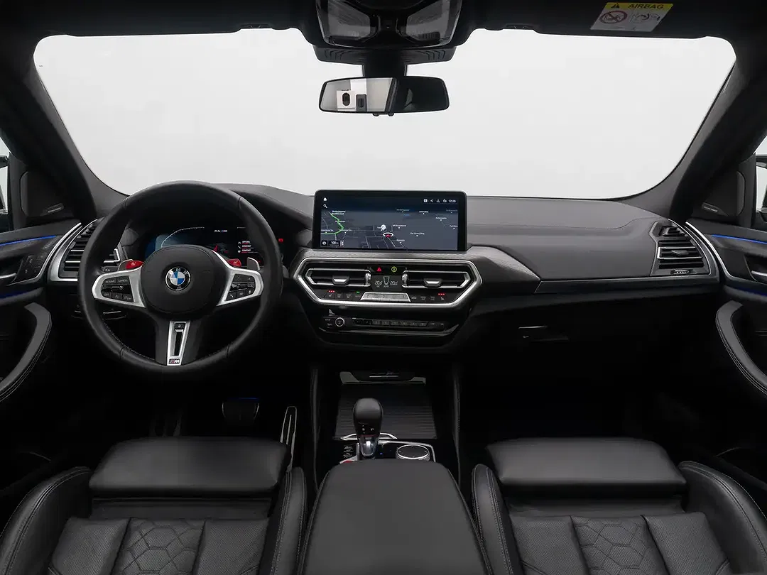 BMW X4 M - Thumbnail 40