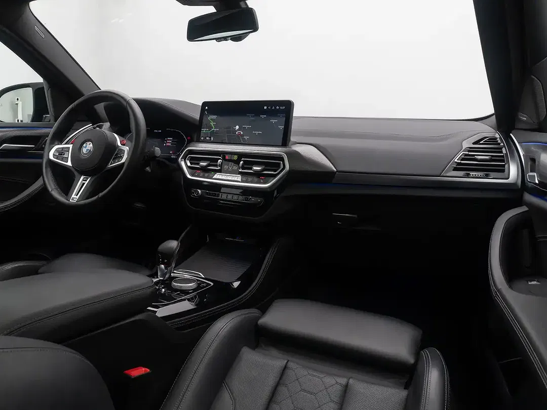 BMW X4 M - Thumbnail 41