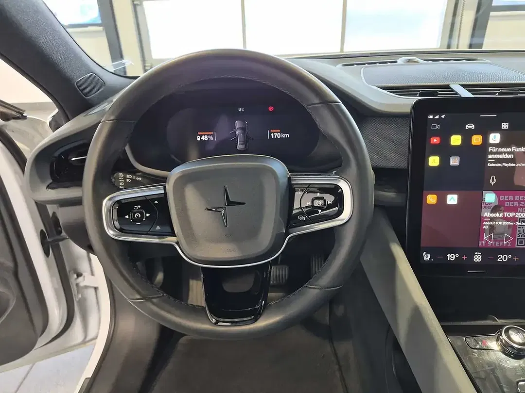Polestar 2 - Thumbnail 10