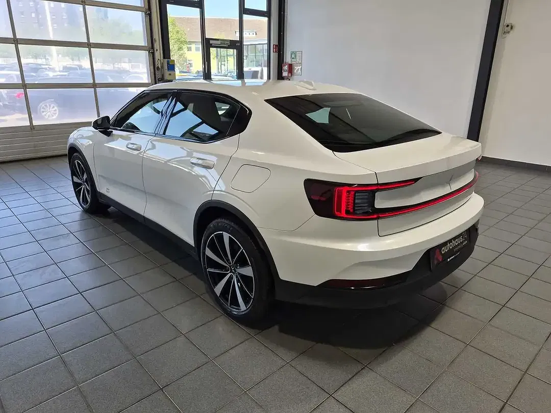 Polestar 2 - Thumbnail 4