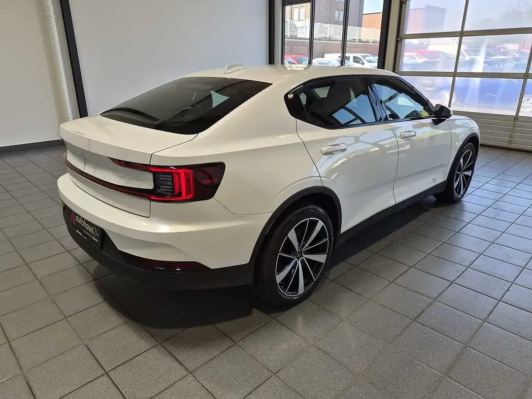 Polestar 2 - Thumbnail 5